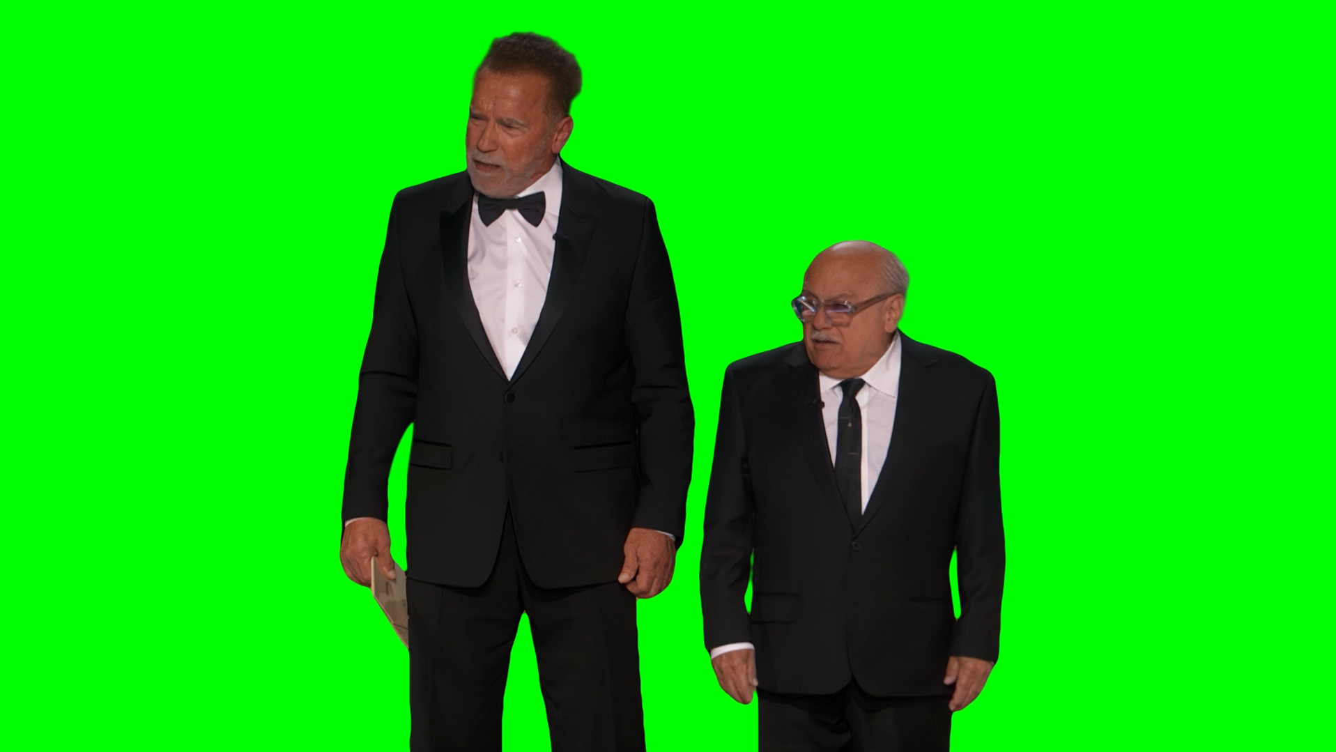 Michael Keaton getting hated on by Arnold Schwarzenegger and Danny DeVito meme - The Oscars (Green Screen)