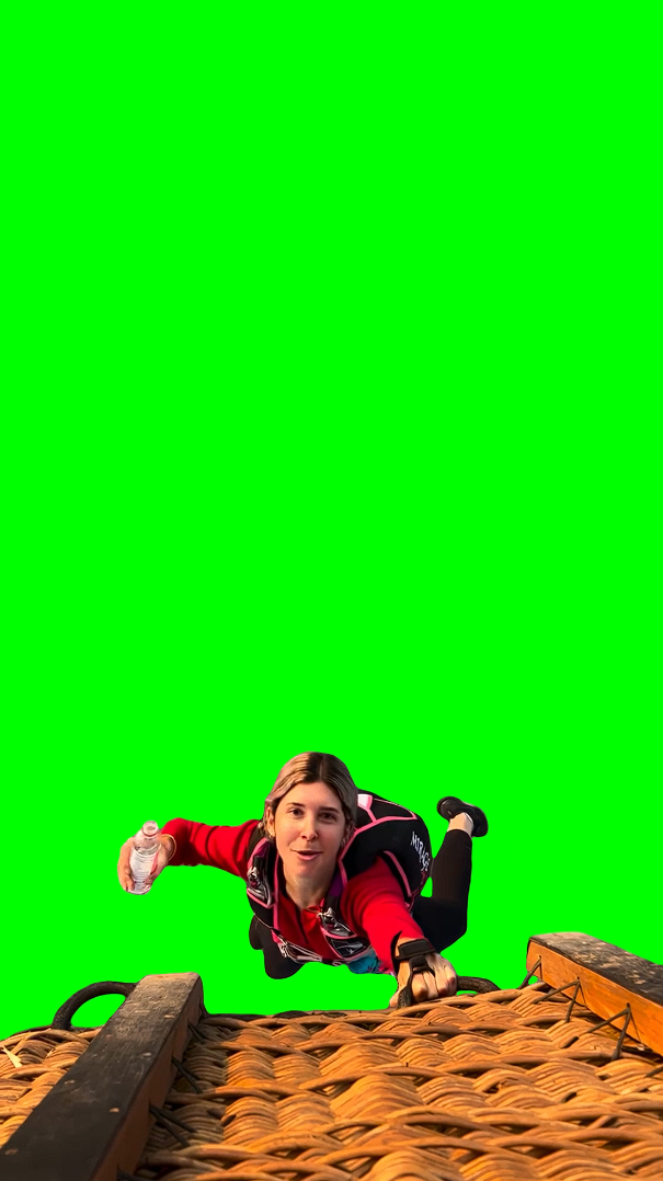 Ellas.send Skydiving meme (Green Screen)