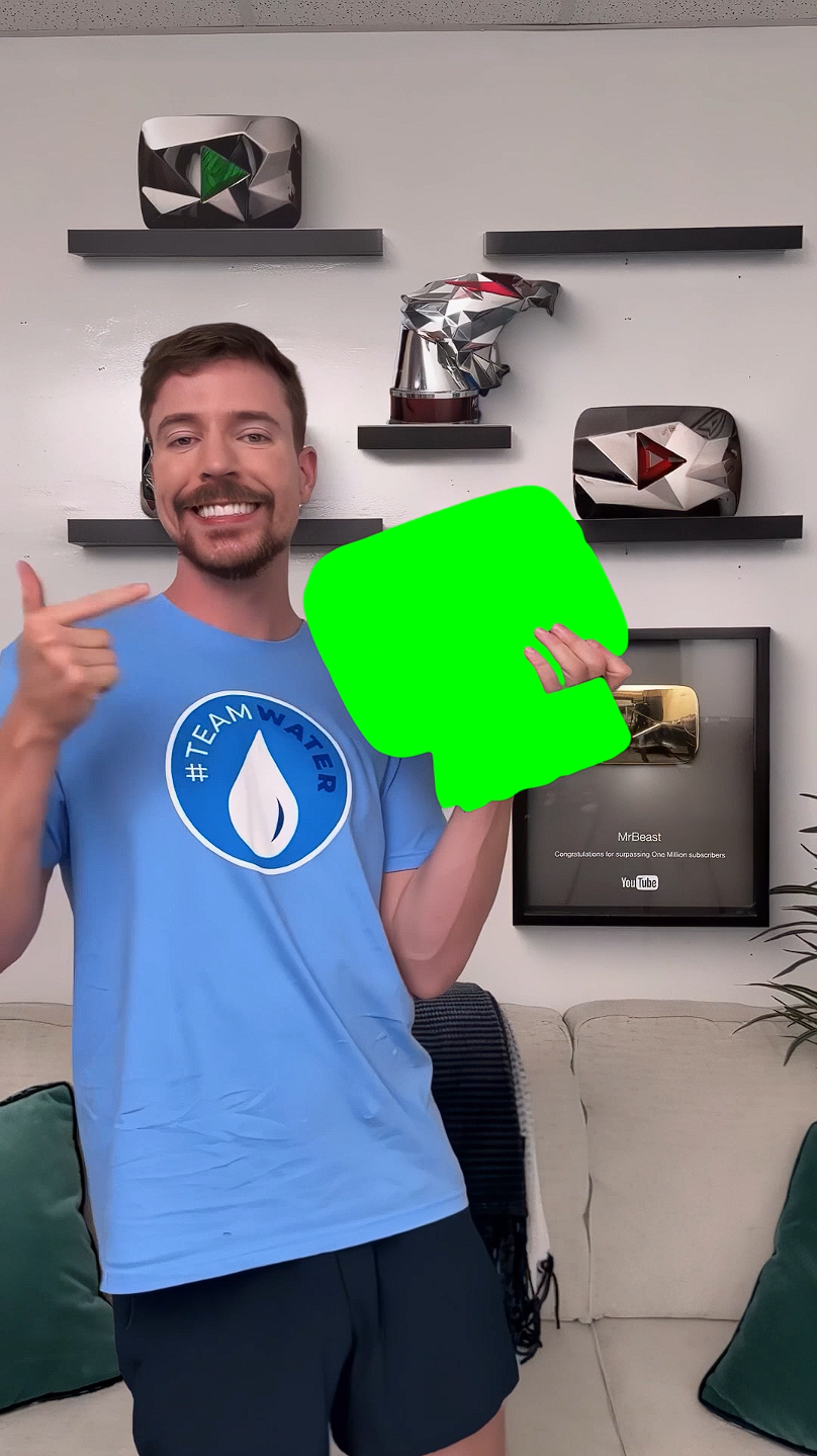 MrBeast Every YouTube Play Button meme (Green Screen)