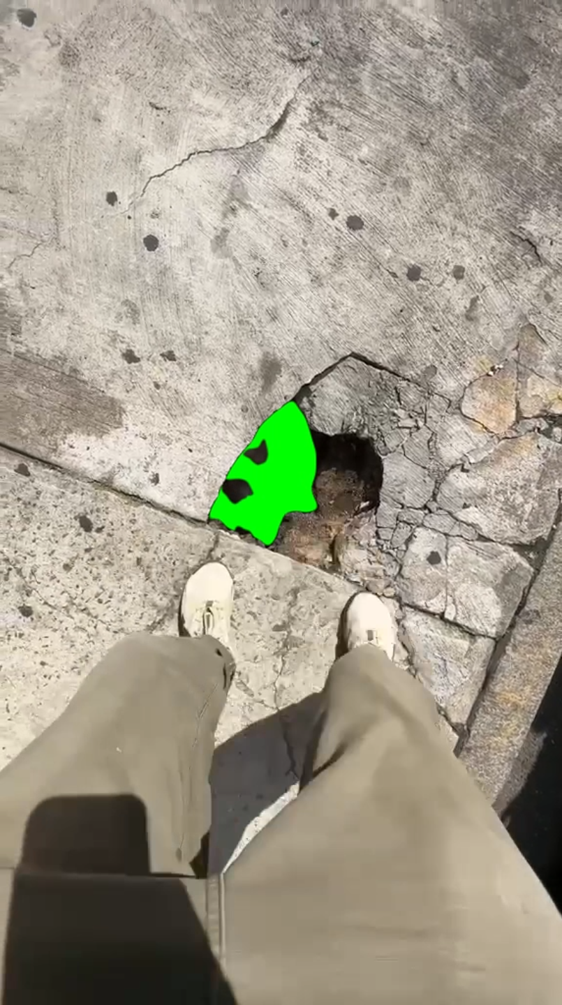 Casey Neistat finds sinkhole in New York City sidewalk (Green Screen)