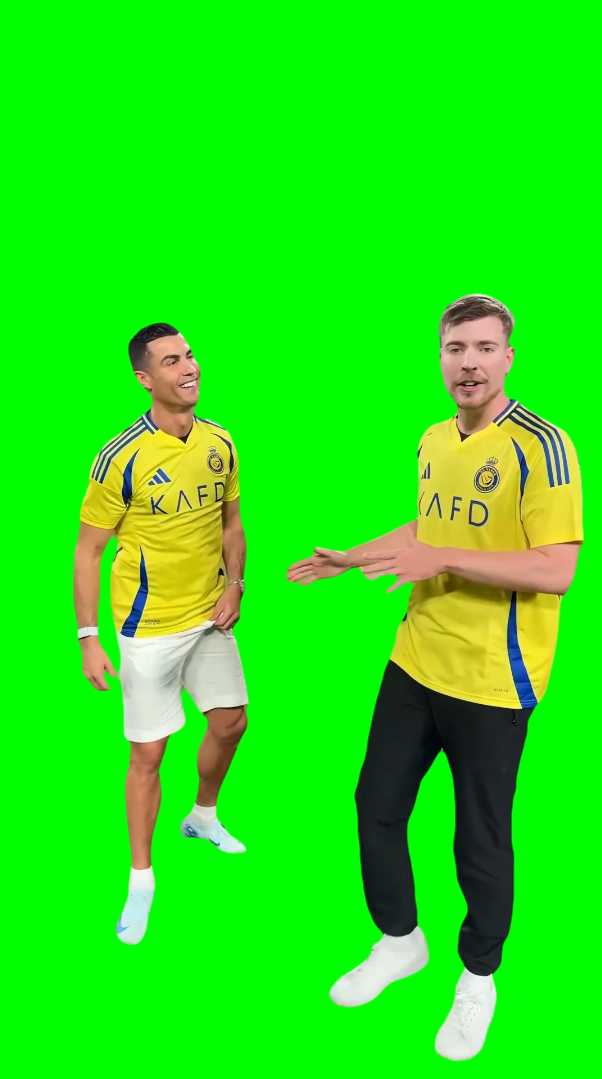 Cristiano Ronaldo teaching MrBeast how to SIUUU meme (Green Screen)