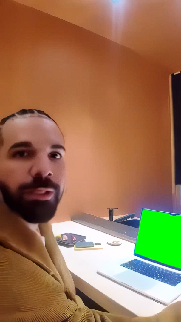 Drake Using His Laptop meme (Green Screen)