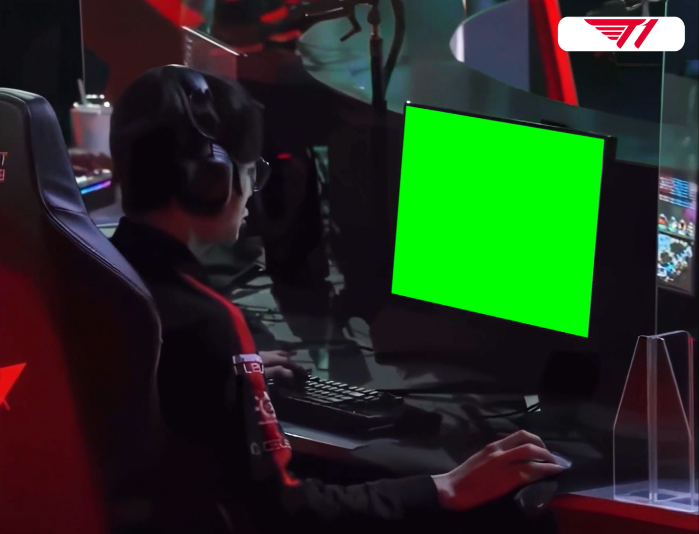 T1 Faker's screen during Worlds 2023 meme - League of Legends (Green Screen)