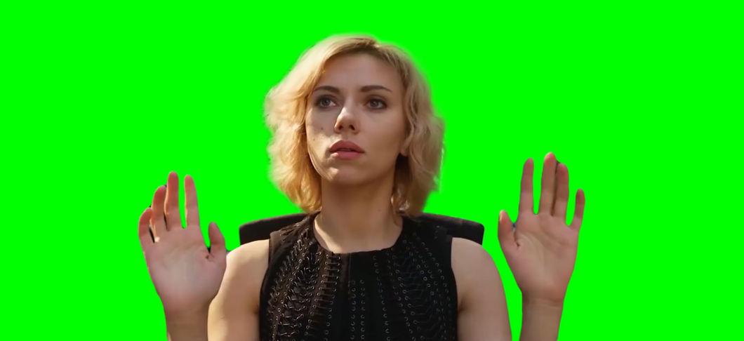 Lucy meets Lucy (Green Screen)