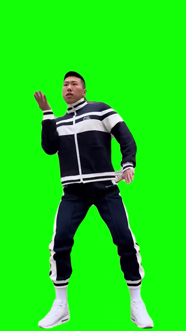 Shang Abi Showing Off His Moves (Green Screen)